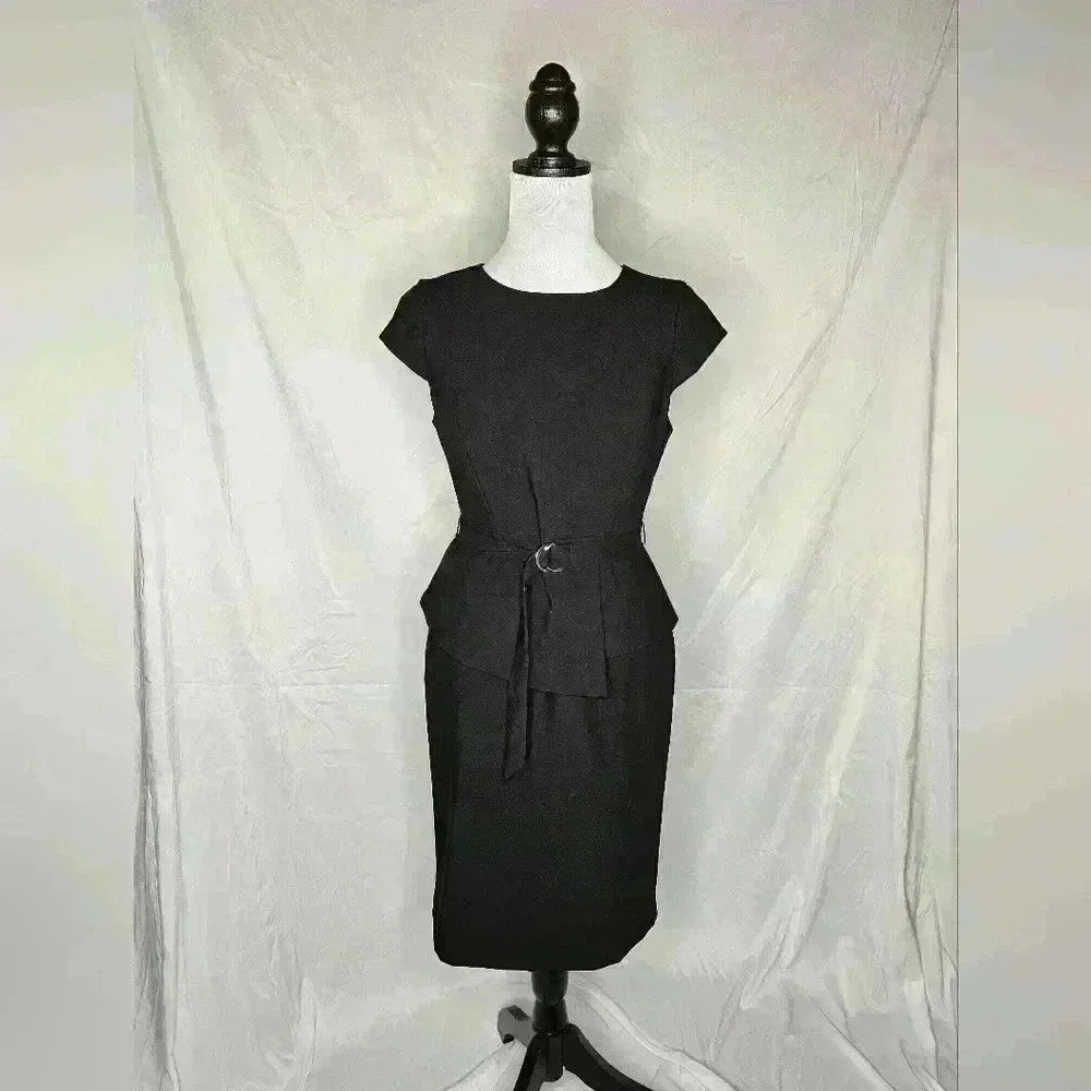 White House Black market size 4P belted short sleeve black dress